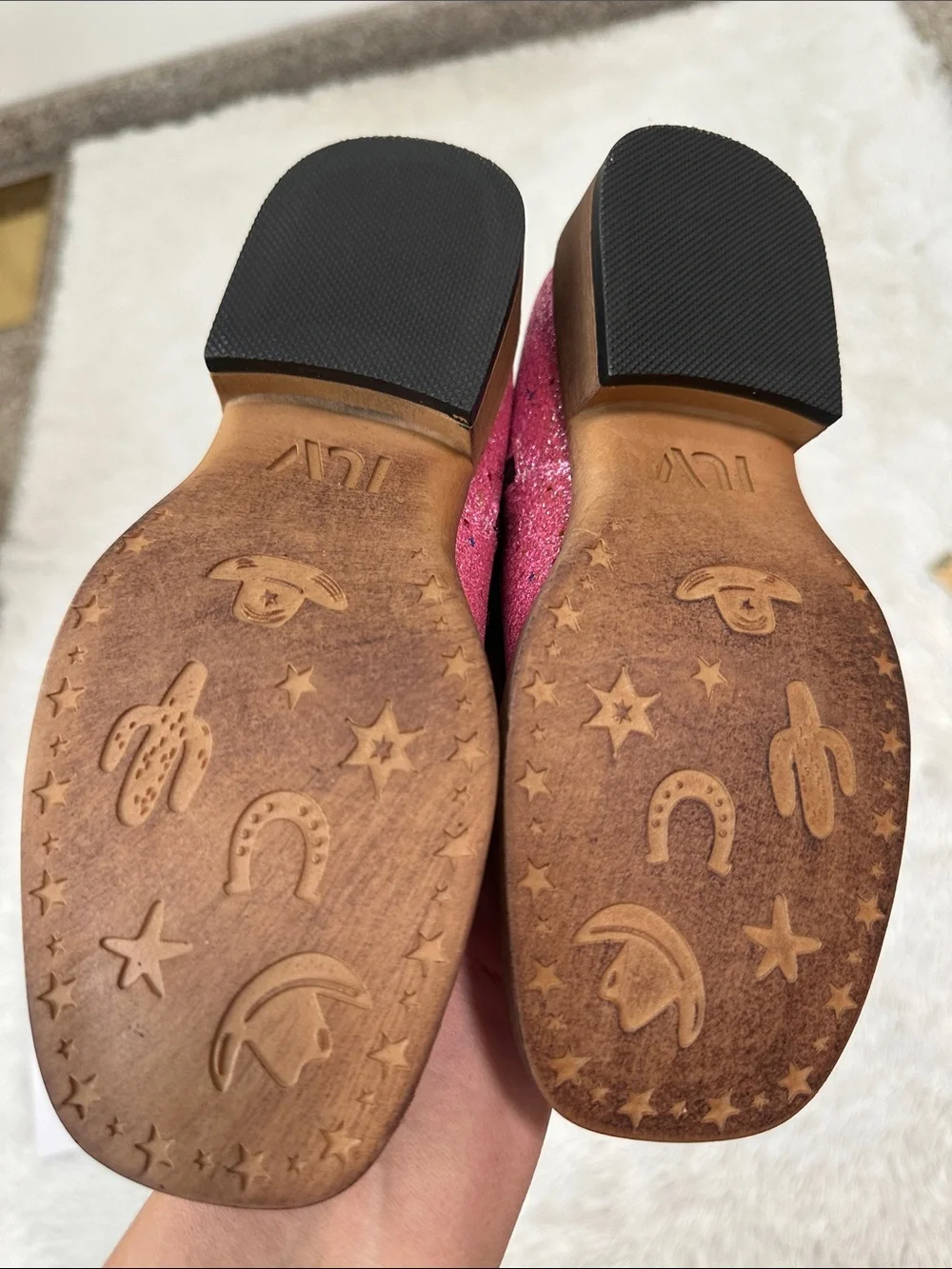 ❤️ NWT IUV Kids Glitter Cowboy Boots